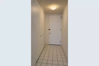 2901 S Michigan Avenue #1704, Chicago, IL 60616 - Photo 7