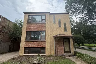 4552 N Lockwood Ave, Chicago, IL 60630 - Photo 1