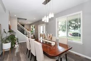 465 Spring Ridge Dr, Crystal Lake, IL 60012 - Photo 5