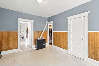 2935 W 25th Place, Chicago, IL 60623 - Photo 9
