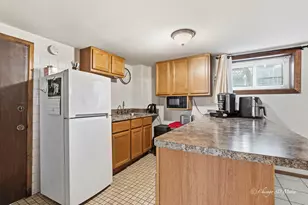 5364 N Latrobe Ave, Chicago, IL 60630 - Photo 23