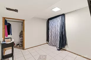 5364 N Latrobe Ave, Chicago, IL 60630 - Photo 25