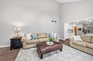 1841 Williamsburg Ave, Geneva, IL 60134 - Photo 13