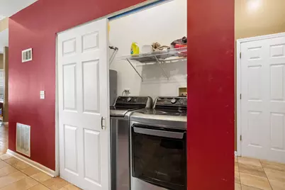 1325 S Claremont Avenue, Chicago, IL 60608 - Photo 9