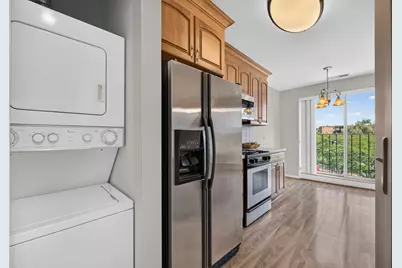 815 Leicester Road #320A, Elk Grove Village, IL 60007 - Photo 9