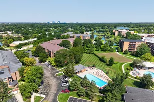 815 Leicester Rd, Elk Grove Village, IL 60007 - Photo 37