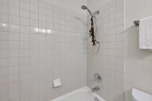 815 Leicester Rd, Elk Grove Village, IL 60007 - Photo 31