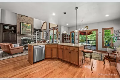 6211 Brighton Lane, Lakewood, IL 60014 - Photo 11