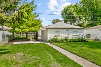 9516 Jackson Avenue, Brookfield, IL 60513 - Photo 3