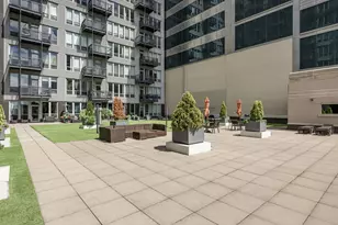 565 W Quincy St, Chicago, IL 60661 - Photo 21