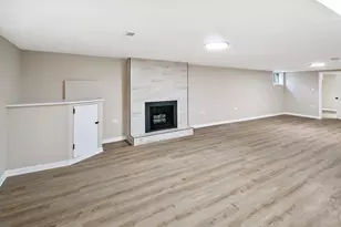 145 Walton St, Barrington, IL 60010 - Photo 17
