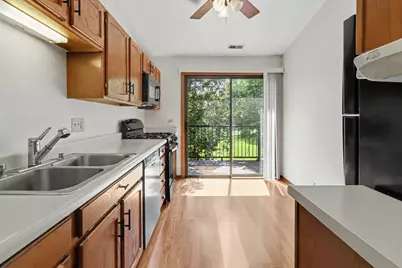 430 Elizabeth Drive #2C, Wood Dale, IL 60191 - Photo 9