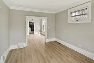 18415 Morris Ave, Homewood, IL 60430 - Photo 9