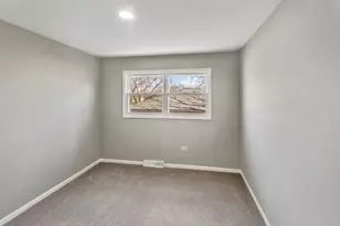 6151 Victoria Dr, Oak Forest, IL 60452 - Photo 15
