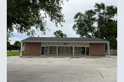 1305 N Fairfield Road, Round Lake Beach, IL 60073 - Photo 1