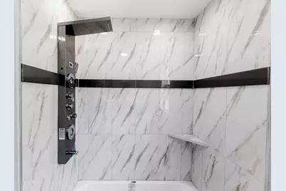 6438 S Hoyne Avenue, Chicago, IL 60636 - Photo 11