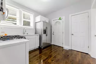 6438 S Hoyne Ave, Chicago, IL 60636 - Photo 7