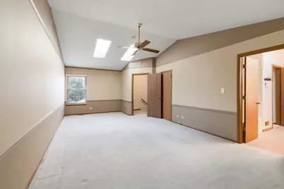 1615 Estate Circle, Naperville, IL 60565 - Photo 15