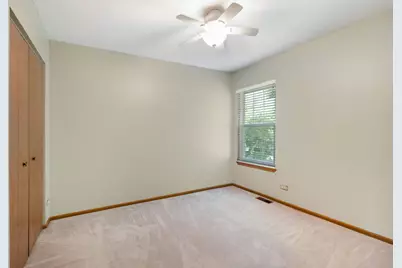 1615 Estate Circle, Naperville, IL 60565 - Photo 17