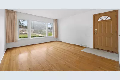 198 W Normandy Drive, Chicago Heights, IL 60411 - Photo 3