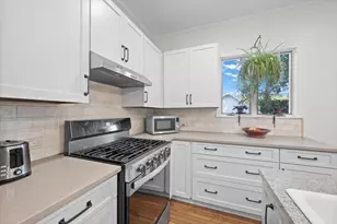 248 Wood Ct, Wilmette, IL 60091 - Photo 13
