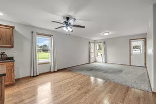 501 Primrose Ln, Geneseo, IL 61254 - Photo 5