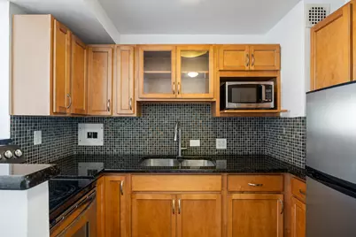 2909 N Sheridan Road #1703, Chicago, IL 60657 - Photo 5