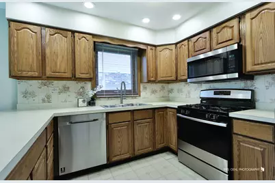 1000 E Ardyce Lane, Mount Prospect, IL 60056 - Photo 23