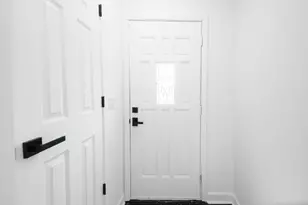 8013 S Harper Ave, Chicago, IL 60619 - Photo 25