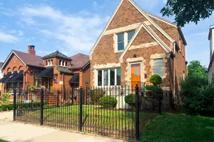 8013 S Harper Ave, Chicago, IL 60619 - Photo 3