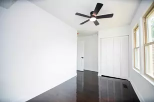 8013 S Harper Ave, Chicago, IL 60619 - Photo 19