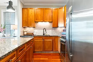 2235 N Lister Ave, Chicago, IL 60614 - Photo 7