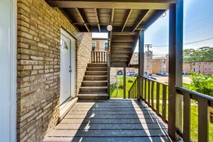 4821 Crain St, Skokie, IL 60077 - Photo 21