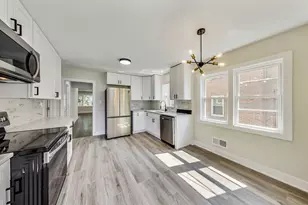 4821 Crain St, Skokie, IL 60077 - Photo 11