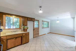 914 S Arlington Heights Rd, Arlington Heights, IL 60005 - Photo 11