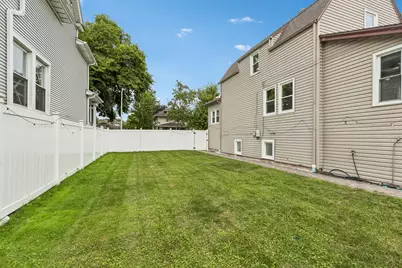 1040 Dunlop Avenue, Forest Park, IL 60130 - Photo 35