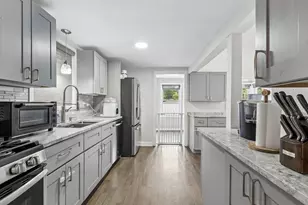 1040 Dunlop Ave, Forest Park, IL 60130 - Photo 13