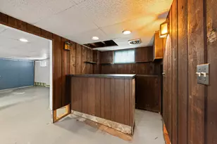 2353 Hainsworth Ave, North Riverside, IL 60546 - Photo 15