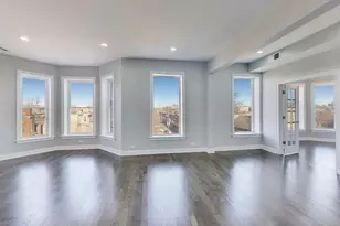 313 E 60th St, Chicago, IL 60637 - Photo 5