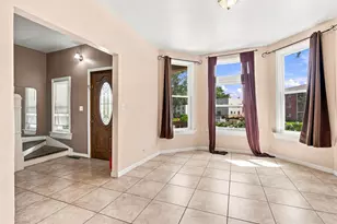 2134 Grove Ave, North Chicago, IL 60064 - Photo 5