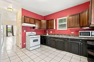 2134 Grove Ave, North Chicago, IL 60064 - Photo 13