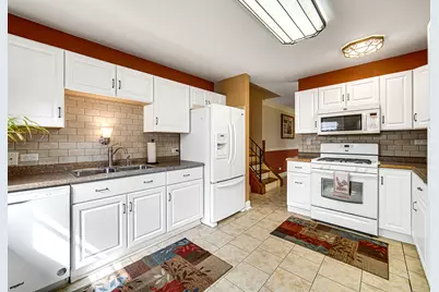 7515 Northway Drive, Hanover Park, IL 60133 - Photo 11