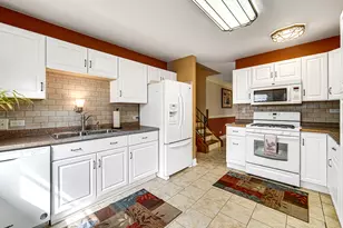 7515 Northway Dr, Hanover Park, IL 60133 - Photo 11