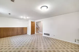 7515 Northway Dr, Hanover Park, IL 60133 - Photo 19