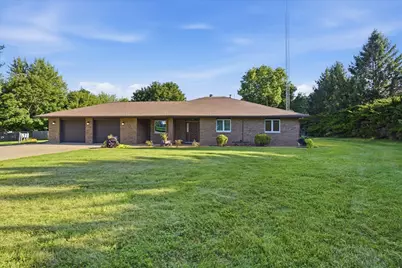 7919 E 1425 North Road N, Bloomington, IL 61705 - Photo 1