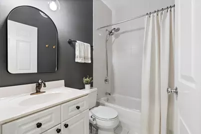 [Address not provided], Chicago, IL 60614 - Photo 9
