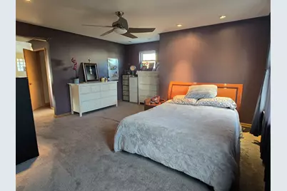 6134 W Leland Avenue, Chicago, IL 60630 - Photo 9