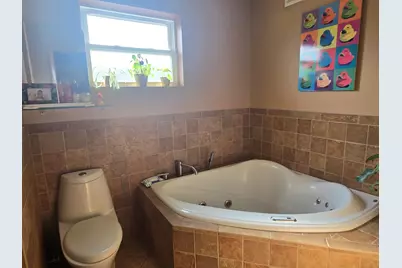 6134 W Leland Avenue, Chicago, IL 60630 - Photo 15