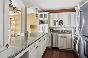 5445 N Sheridan Rd, Chicago, IL 60640 - Photo 9