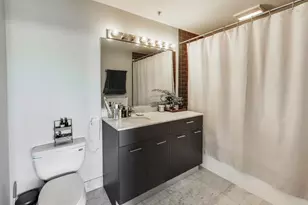 659 W Randolph St, Chicago, IL 60661 - Photo 5